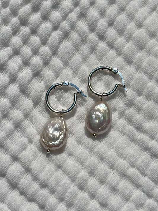 Freshwater Pearl Earrings